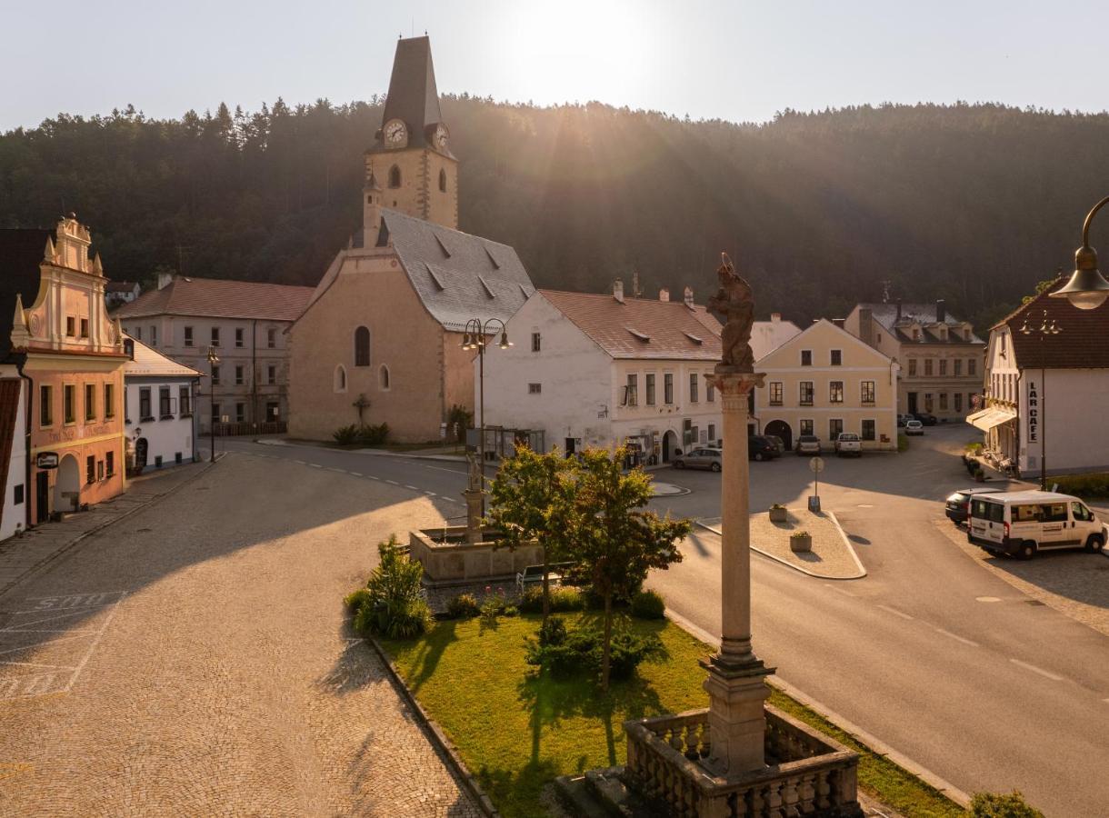 Pivovar Rozmberk Rožmberk nad Vltavou Exterior foto